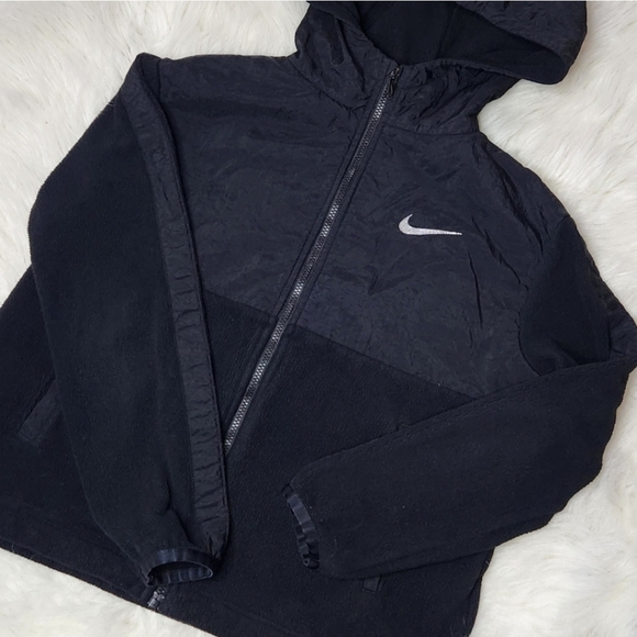 Girls- Nike Fleece Jacket (small) - Picture 1 of 9